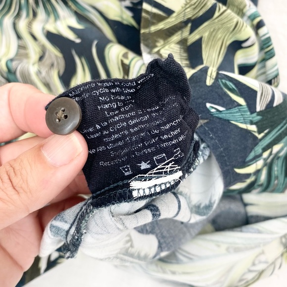 Amnesia Tropical Print Casual Button Down Shirt - Picture 7 of 11